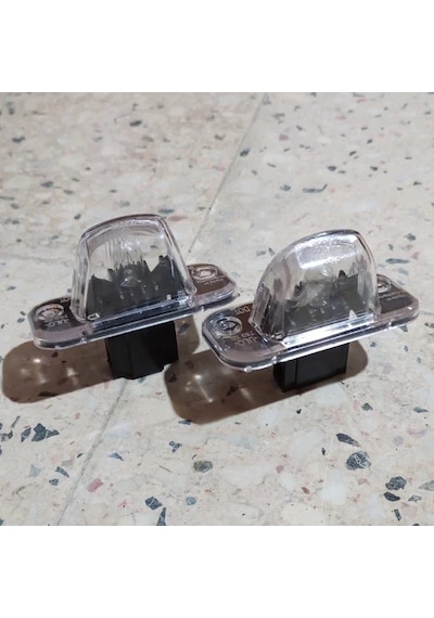 701943021 96-04 Vw Caravelle T4 Plaka Lambası 2 Adet