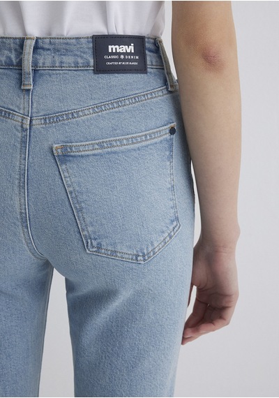Mavi - Star Classic Denim Açık Mavi Jean Pantolon 101077-87792 Mavi Mavi - Star Classic Denim Açık Mavi Jean Pantolon 101077-87792 Mavi
