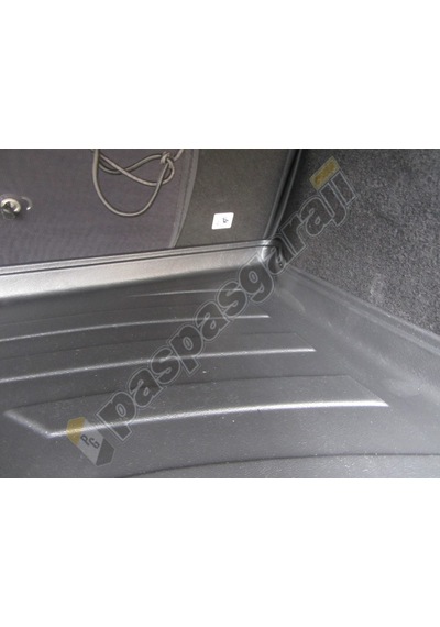 Kaiser Ford Kuga Bagaj Havuzu, 2008-2012 Arası