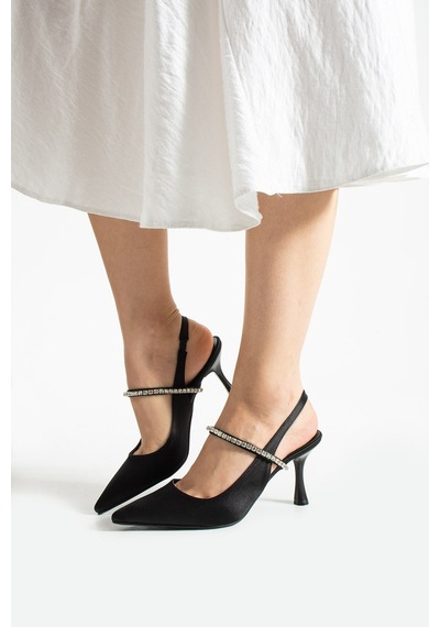 Dabab Shoes Vına Kadın Siyah Sivri Burun 7 Cm İnce Topuklu Taş Detaylı Bilekten Bantlı Klasik Abiye Ayakkabı Dabab Shoes Vına Kadın Siyah Sivri Burun 7 Cm İnce Topuklu Taş Detaylı Bilekten Bantlı Klasik Abiye Ayakkabı