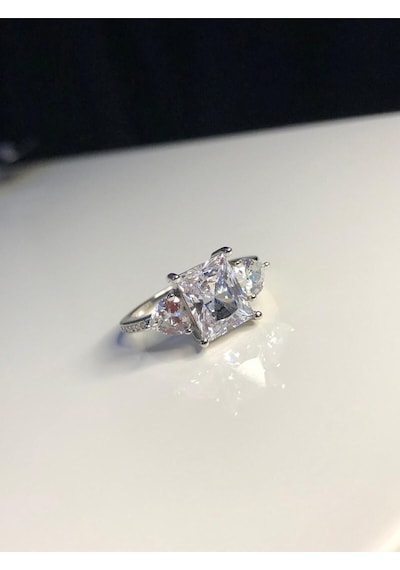 Vog Pırlanta Tasarım Baget V Kalp Effective Diamond Taşlı 925 Gümüş Evlilik Teklifi Yüzük