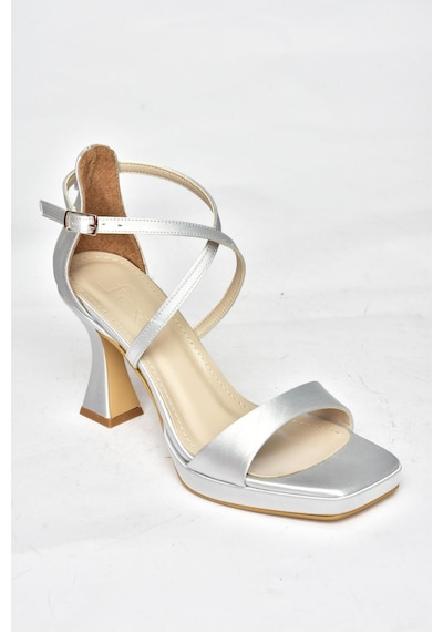Fox Shoes S569315404 Gümüş Kumaş Kalın Topuklu Ayakkabı Gümüş