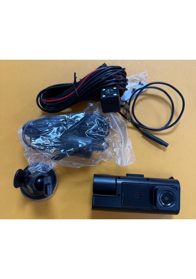 Aggıy A22 Araç Kamerası 2'' Lcd + Fhd +ön + İç + Geri Görüş Kamera + 32gb Kart Dahil