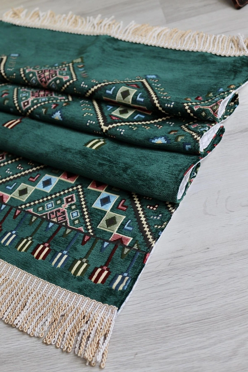 Kilim Desenli Astarlı Lüks Seccade S1020 Yeşil Yeşil