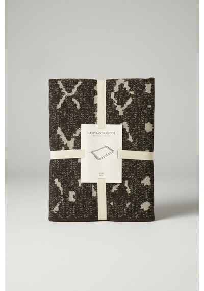 Modern Tarz Dokuma Hafif, Şık Ve Günlük Kullanıma Uygun Kilim Renkli