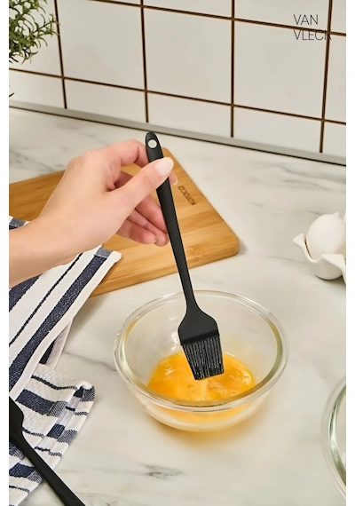 6 Lı Silikon Mutfak Seti Kaşık , Spatula , Fırça Ve Sıyırma Spatulası Isıya Dayanıklı Siyah