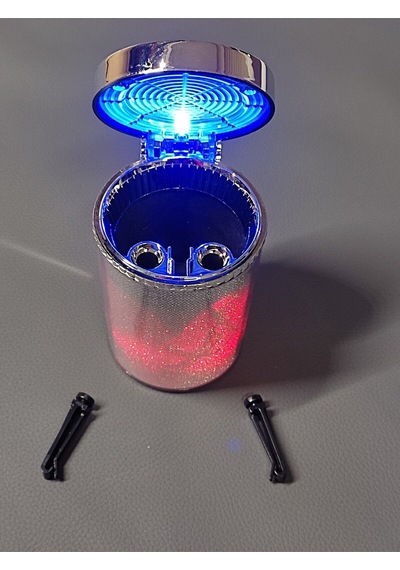 Universal 7 Renkli Rgb Led Işıklı Lüx Oto Küllük Kapaklı Spor Araç İçi Küllük Araba Küllüğü