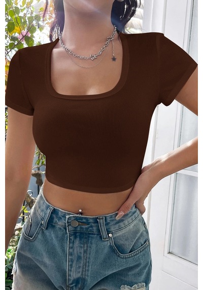 Angbutik Kadın Kahverengi Yarım Kol Düz Yaka Crop Top Bluz