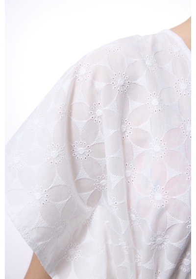Penti Kırık Beyaz Brode Kaftan