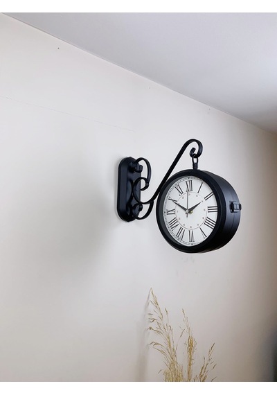 Siyah Metal Modern İstasyon Saati 36 X 25 Cm