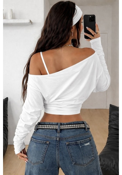 Kadın Beyaz Kruvaze Yaka Uzun Kollu Crop Bluz Beyaz