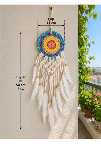 Renkli Örgü Detaylı Tüylü Düş Kapanı Duvar Süsü 11 Cm Çap 50 Cm Boy