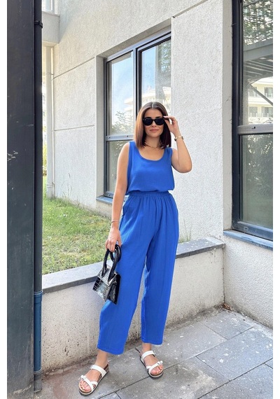 WeShaya Saks İthal Müslin Kumaş, Basic, Katlı, Salaş Askılı Bluz & Atlet Saks