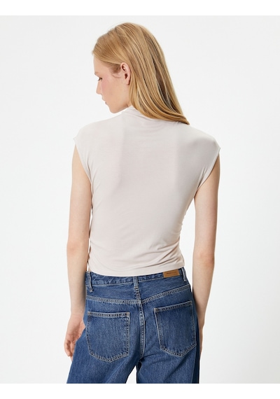 Koton Slim Fit Atlet Dik Yaka Kısa Kollu Drapeli Bej 4sak10105ek 4SAK10105EK050