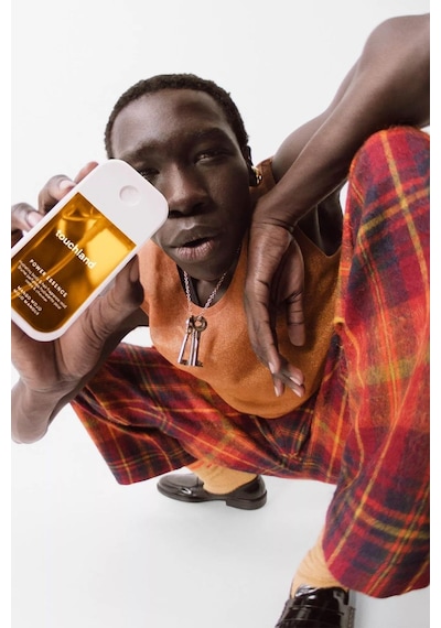 Touchland Mango Mojo Kokulu Nemlendirici Vücut Ve Saç Spreyi 60ml