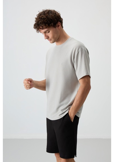 Tommy Life Air Jones Erkek Oversize 0 Yaka T-shirt 88379 001