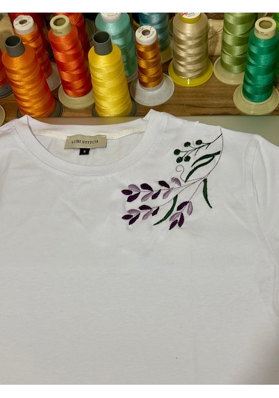 Yubistitch Tshirt Nakış İşlemeli Lavanta-1- Penye-beyaz