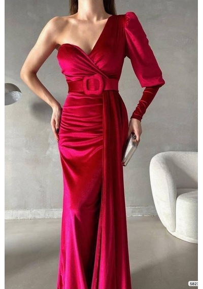 DefyModa Kadın Zarif Stil Kadife Kumaş Tek Omuz Kemerli Maxi Abiye Elbise Kırmızı