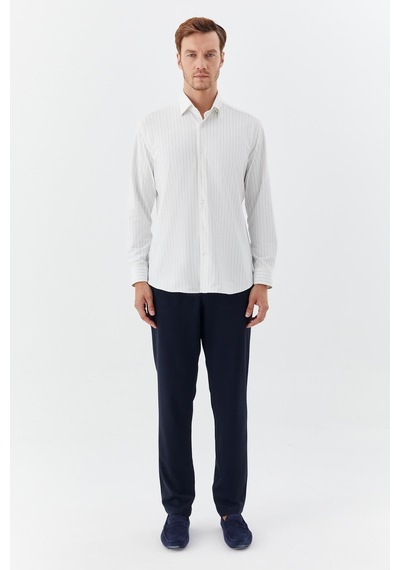 Sabri Özel Erkek Beyaz-siyah Dar Kesim Slim Fit Pamuklu Çizgili Uzun Kollu Klasik Yaka Gömlek Siyah - Beyaz Sabri Özel Erkek Beyaz-siyah Dar Kesim Slim Fit Pamuklu Çizgili Uzun Kollu Klasik Yaka Gömlek Siyah - Beyaz