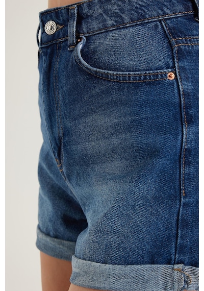 Tudors Kadın Slim Fit Dar Kesim %100 Pamuk Paça Katlamalı Açık Mavi Jean Kot Şort-35302 Açık Mavi Tudors Kadın Slim Fit Dar Kesim %100 Pamuk Paça Katlamalı Açık Mavi Jean Kot Şort-35302 Açık Mavi