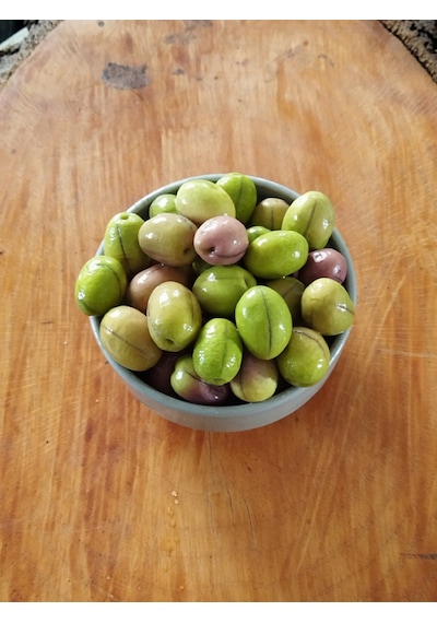 Etik Yerli Ürünler Manzalina Cinsi Dilme Tatlanmış Zeytin 3 KG