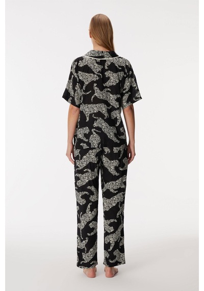 Anıl Zebra Kadın Kısa Kollu Önden Düğmeli Gömlek Pijama Takım Siyah