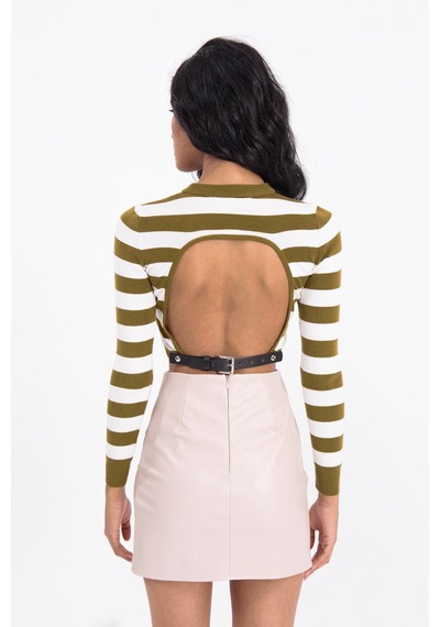 Fashion Cocktail Çizgili Şeritli Sırtı Ayarlanabilir Deri Kemerli Kollu Likralı Esnek Krop Büstiyer Zeytin Yeşili Siyah Fashion Cocktail Çizgili Şeritli Sırtı Ayarlanabilir Deri Kemerli Kollu Likralı Esnek Krop Büstiyer Zeytin Yeşili Siyah