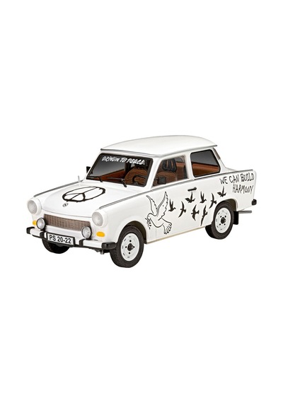 Revell Model Kit Araba Trabant 601s 07713