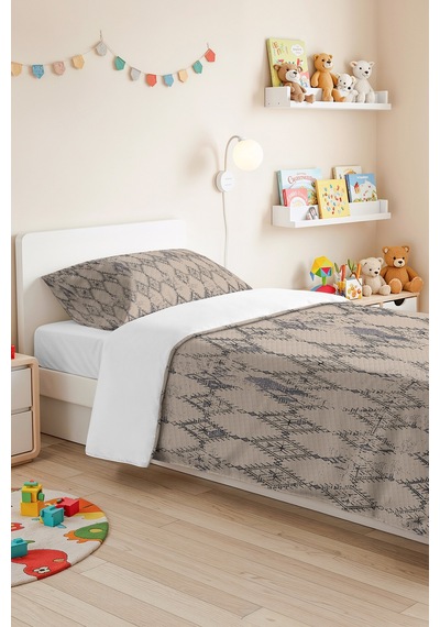 Geometrik Gri Genç Odası Tek Kişilik Pike Takımı - Bohem Bej 160x220 Cm Kapitone Yazlık Yatak Örtüsü Mahmur Dalgakıran Akışı Geometrik Gri Genç Odası Tek Kişilik Pike Takımı - Bohem Bej 160x220 Cm Kapitone Yazlık Yatak Örtüsü Mahmur Dalgakıran Akışı