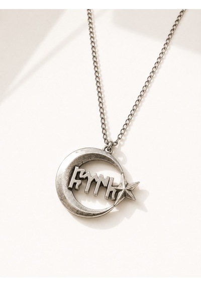 Göktürk Yazı Esintili Ay Yıldız Detaylı Metal Kolye Unisex Zincir Kolye Çok renkli