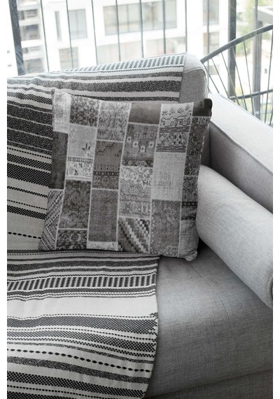 Gri Patchwork Çift Taraflı Yastık Kırlent Kılıfı Krl292