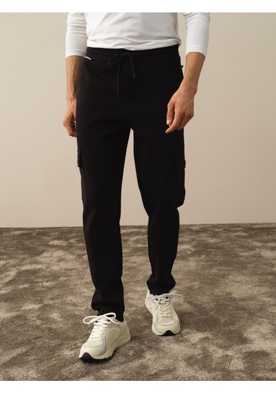 Xint Siyah Pamuk Dokulu Regular Fit Sweat Pantolon 380154