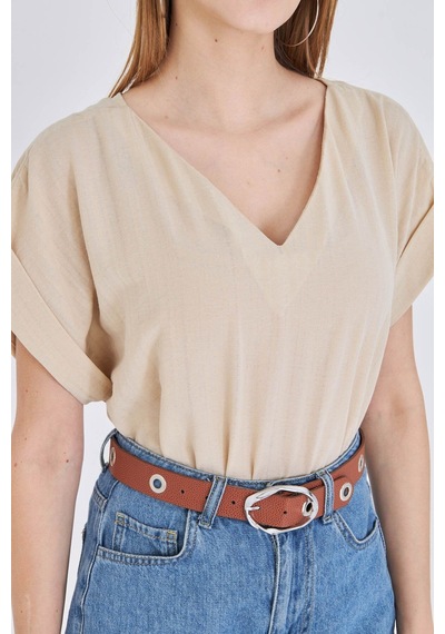 Armonika Kadın Krem V Yaka Yanları Yırtmaçlı Arkası Uzun Duble Kol Detaylı Oversize Bluz Arm-24y001074 Armonika Kadın Krem V Yaka Yanları Yırtmaçlı Arkası Uzun Duble Kol Detaylı Oversize Bluz Arm-24y001074