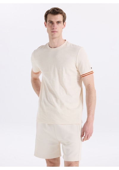 Discovery Expedition Krem Pamuk Karışımlı T-shirt D6sm-tst3727