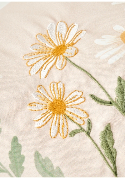 Bella Maison Daisy Volanlı Kenar Nakışlı Dekoratif Yastık Kılıfı Bej 35x50 Cm Bej