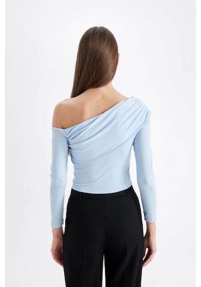 Defacto Slim Fit Omuzu Açık Basic Düz Uzun Kollu Bluz D4559AX24AUBE745 Mavi Defacto Slim Fit Omuzu Açık Basic Düz Uzun Kollu Bluz D4559AX24AUBE745 Mavi