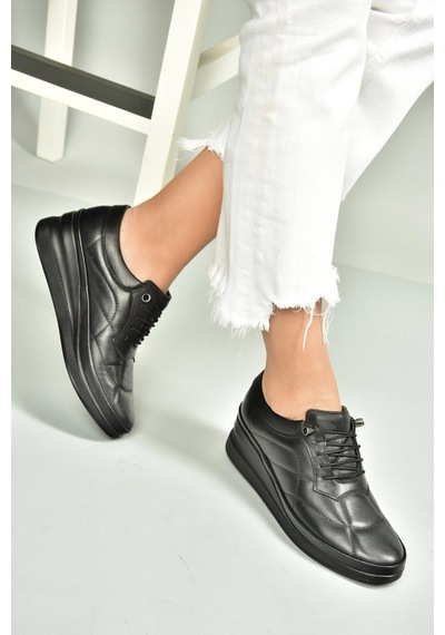 Fox Shoes U555301303 Siyah Hakiki Deri Günlük Kadın Ayakkabı Siyah-hakiki Deri