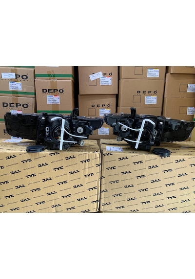 Toyota Auris 2015-2018 Arası Tyc Marka Ledli Sağ Ve Sol Far Takım 81130-02k30 / 81170-02k30