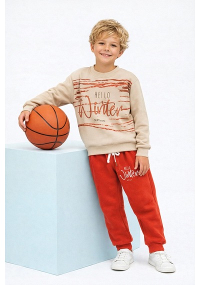 Veramoni Hello Winter Baskılı Uzun Kollu Lastikli Bel Cepli Unisex Çocuk Alt Üst Takım Kiremit Rengi Veramoni Hello Winter Baskılı Uzun Kollu Lastikli Bel Cepli Unisex Çocuk Alt Üst Takım Kiremit Rengi