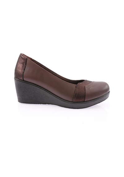 Dgn 651-22k Kadin Dolgu Taban Comfort Ayakkabi Kahverengi