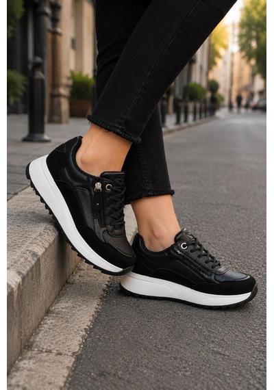 Moda Onn Kadın Sneakers Spor Ayakkabı Günlük Rahat Şık Modern Kalın Tabanlı Casual Ayakkabı Siyah Moda Onn Kadın Sneakers Spor Ayakkabı Günlük Rahat Şık Modern Kalın Tabanlı Casual Ayakkabı Siyah