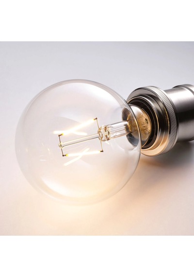 Ikea Lunnom Led Ampul E27, Işık Rengi: Sıcak Işık 2200 Kelvin , 150 Lm 1 Adet