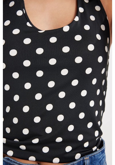 Tudors Kadın Standart Fit Normal Kesim Halter Yaka Kolsuz Puantiyeli Siyah Bluz-50987