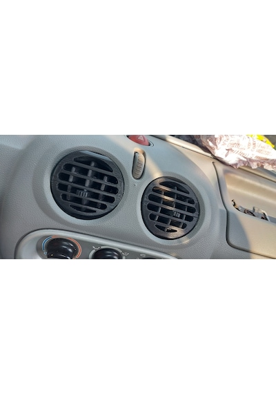 Renault Twingo Havalandırma Izgarası Kılima