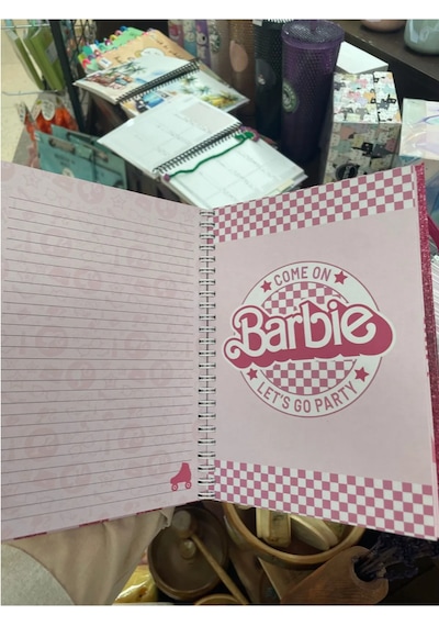 Özel Tasarım Barbie Lastikli Sert Kapaklı Defter