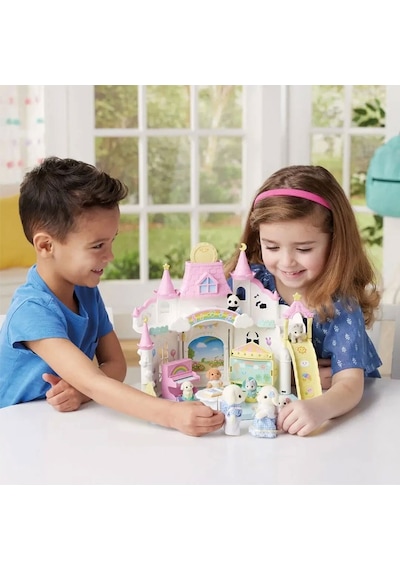 Sylvanian Families Güneşli Anaokulu Şatosu 5743