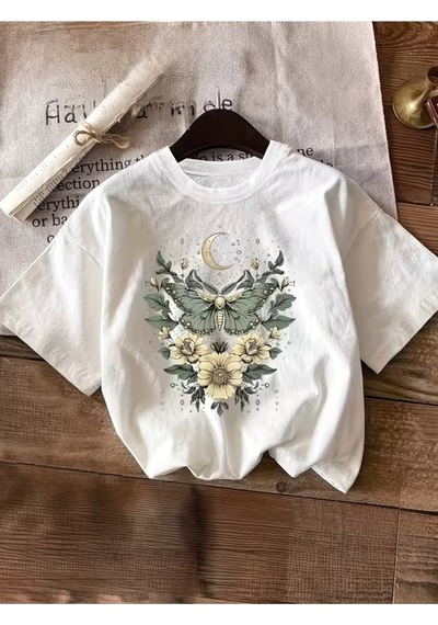 Kadın Bohem Kelebek Desenli Grafik Baskılı T-shirt Beyaz