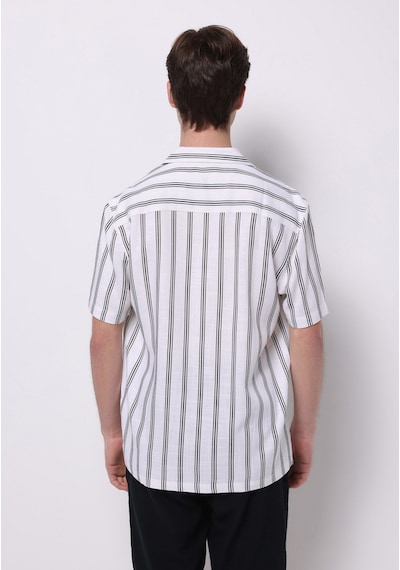 Colin's Colins Regular Fit Shirt Neck Çizgili Erkek Beyaz Kısa Kol Gömlek Cl1073856 Q1.v1 Wsd Siyah