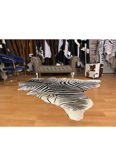 Hakiki Deri Dana Postu Beyaz Zebra Baskılı 210 X 230 Cm - 2261201000050
