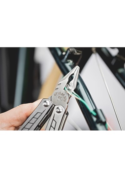 Würth Multi-function Tool Set 2 Parça - Kamp, Outdoor Ve Ev İçin Çok Amaçlı Alet Metal